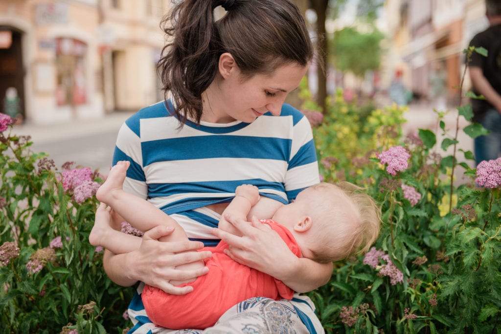 breastfeeding location